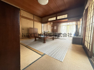【和室】 | 洲本市納中古平屋戸建　 | 和室８帖＋和室6帖です♪足を伸ばして寛げます！！※居住中の為、事前にご連絡いただければご案内がスムーズです。