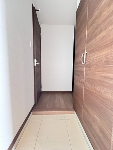 MODERN PALAZZO博多Bayの玄関