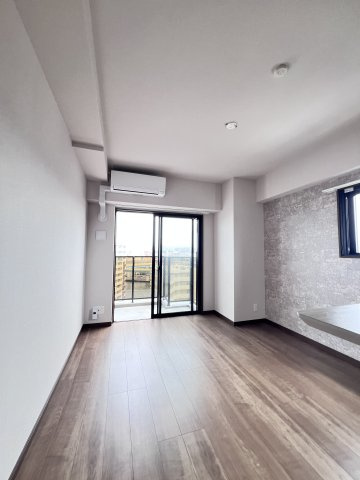 MODERN PALAZZO博多Bayの居間・リビング