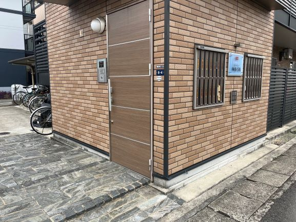 レオネクストコントワール御影弓場のエントランス