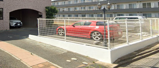 シティクレスト津田沼の駐車場