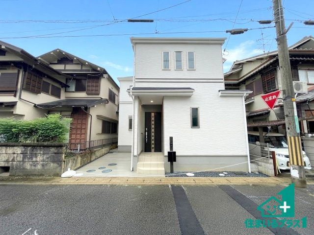 ★八幡市川口東扇　新築一戸建ての外観|安心の10年保証！外観を美しく保ち、雨水で汚れを落とします！気になることがありましたら、お気軽にお問い合わせください！