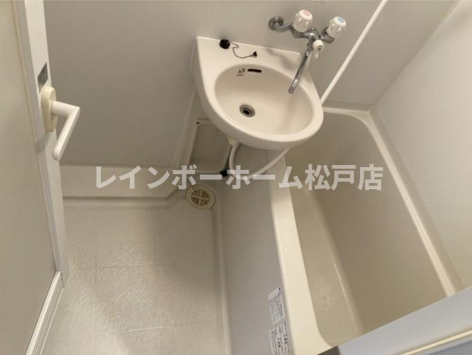ヴェリーニ東松戸の浴室