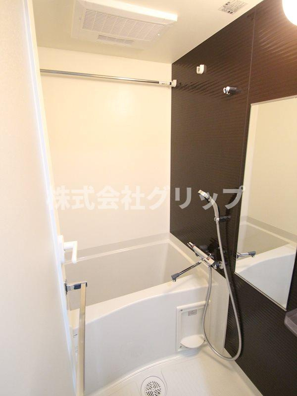 メインステージ東神奈川の浴室