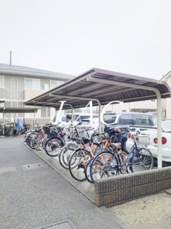 【その他共用部分】 | マロンフォレスタＤ | 駐輪場です。