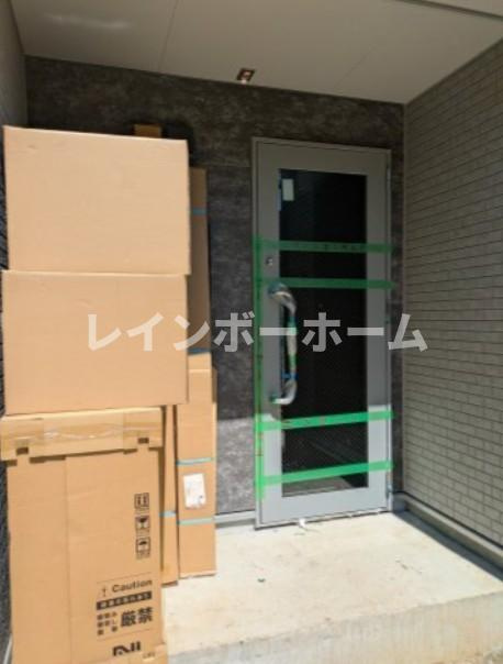 GRADUS北小金のエントランス|毎日通るエントランスはこのようになっています