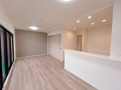 【居間・リビング】 | 【リフォーム済】グラン・コート長楽寺
