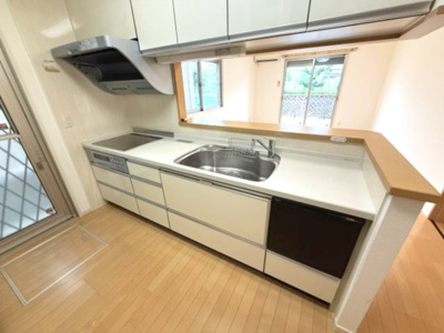 【キッチン】 | 南昭和町4丁目戸建