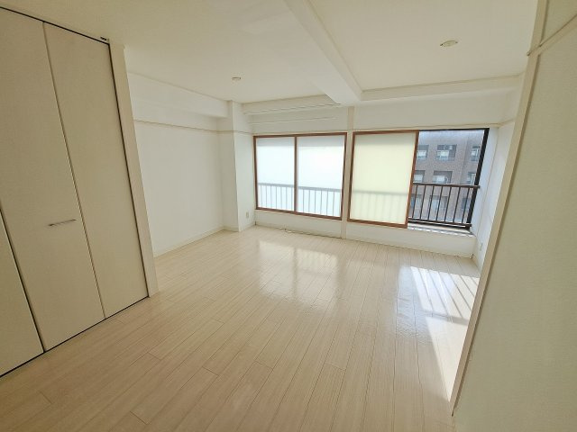 枝川ハイツの居間・リビング