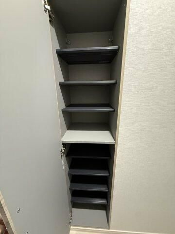 ＧＥＮＯＶＩＡ妙典Ⅱの玄関