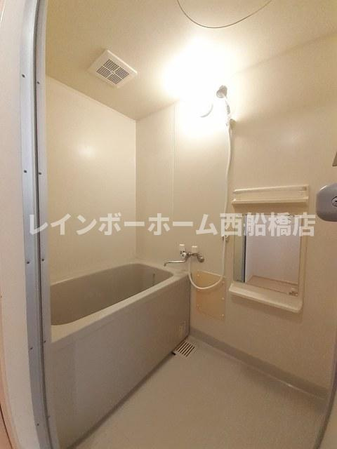 サクセス弐番館の浴室