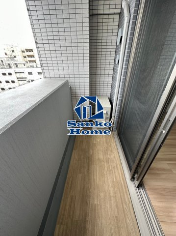 レオーネ南千住のバルコニー