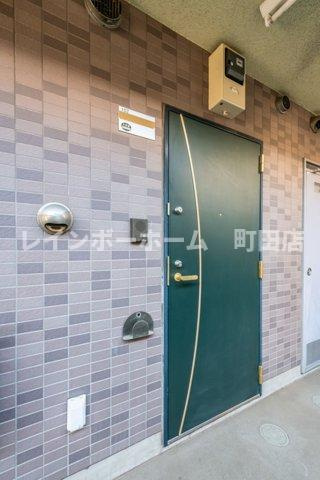 ドルチェ※初期費用分割あと払いサービス利用可能物件の玄関