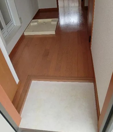 板橋区大原町のアパートの玄関