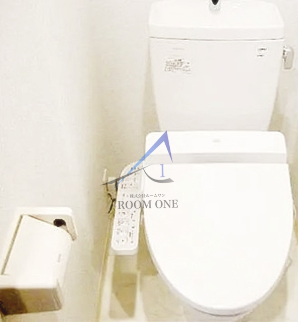 プレール・ドゥーク西大島駅前のトイレ|トイレです。