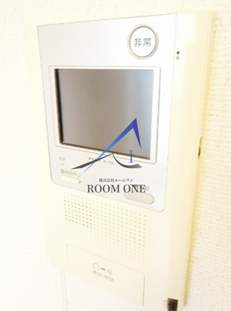 アヴァンツァーレ川崎EASTのセキュリティ|モニター付きインターホンです。