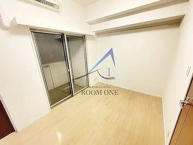 アヴァンツァーレ川崎EASTの居間・リビング|洋室のお部屋です。