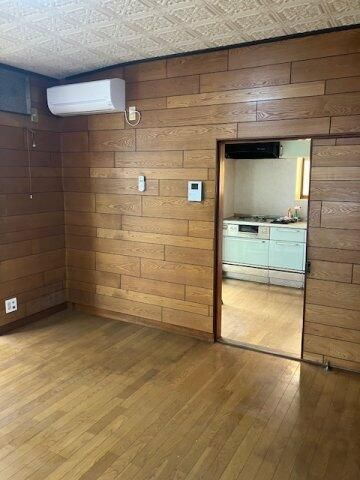 船橋市三山４丁目戸建の居間・リビング