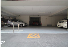 パークアクシス仲御徒町の駐車場