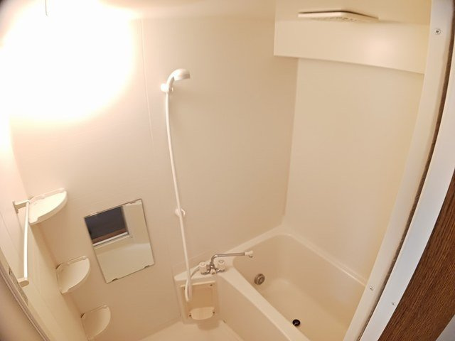 【浴室】 | シュテルン | コンパクトで使いやすいお風呂です