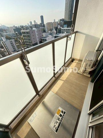 ラヴィータ難波元町のバルコニー