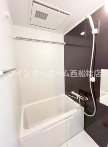 メゾントールモンド八千代中央の浴室