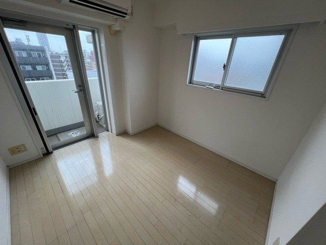 コンシェリア・デュー池袋の居間・リビング