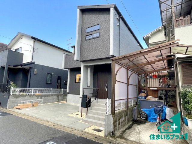 ★八幡市八幡長田　新築一戸建ての外観|安心の10年保証！外観を美しく保ち、雨水で汚れを落とします！気になることがありましたら、お気軽にお問い合わせください！