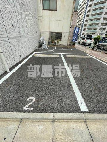 プレール・ドゥーク本所吾妻橋Ⅳの駐車場