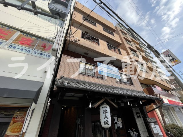 モアビルの外観