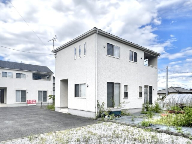 【中古戸建】甘楽郡甘楽町大字白倉の外観|■外観|シンプルで洗練されたデザインは住まう人の色に染まり、個性を映し出します♪本日見学可能(*＾＾*)