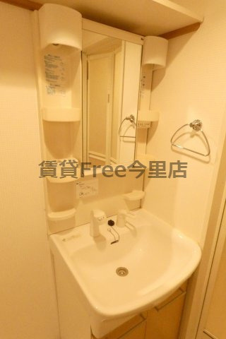 【洗面所】 | メゾン・ド・成屋大阪　仲介手数料無料
