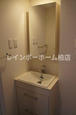【仲介手数料：50％OFF】対象物件！の洗面所