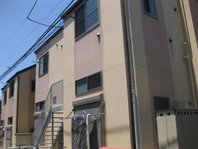 ソレイユ馬堀海岸の外観
