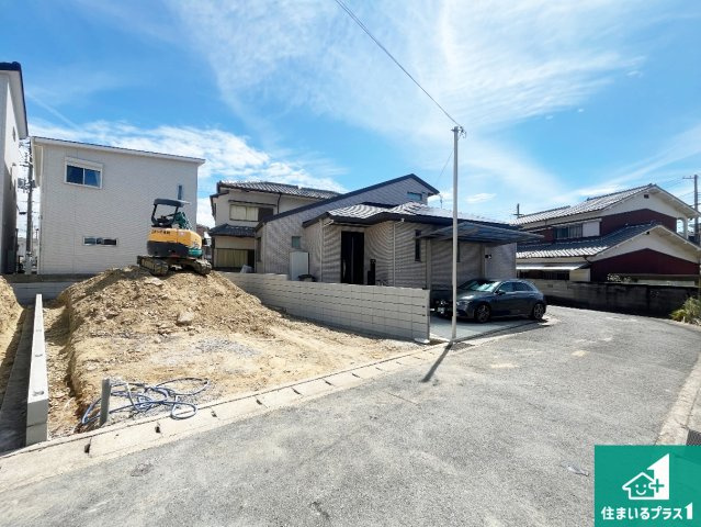 明石市野々上　第2期　新築一戸建ての前面道路含む現地写真|周辺は落ち着いた街並みの住宅地！子育てがしやすい住環境です！まだ未完成ですが、現地でしかわからない事もございます。是非一度ご覧ください。