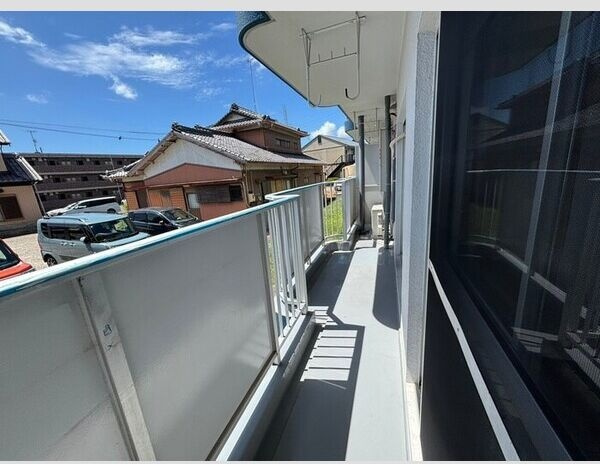 鶴城コーポ　　　刈谷市近郊の賃貸はクラスホーム刈谷店のバルコニー