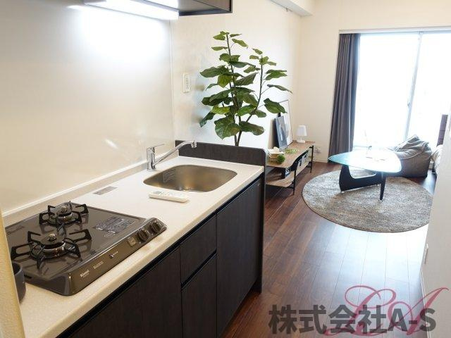 ヒヴィ・カーサ名駅西のキッチン|同間取り画像使用
実際のお部屋と色などが異なる場合がございます。