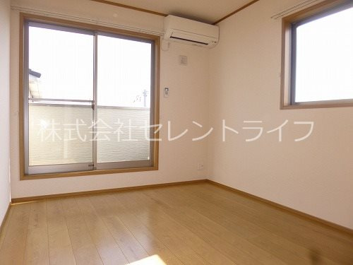 サンコートいしげの洋室