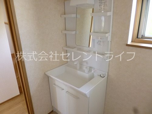 サンコートいしげの独立洗面台