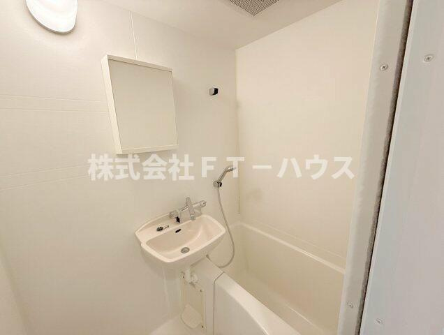 プライマル西船橋の浴室