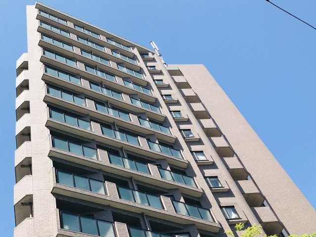ライオンズプラザ亀有の外観