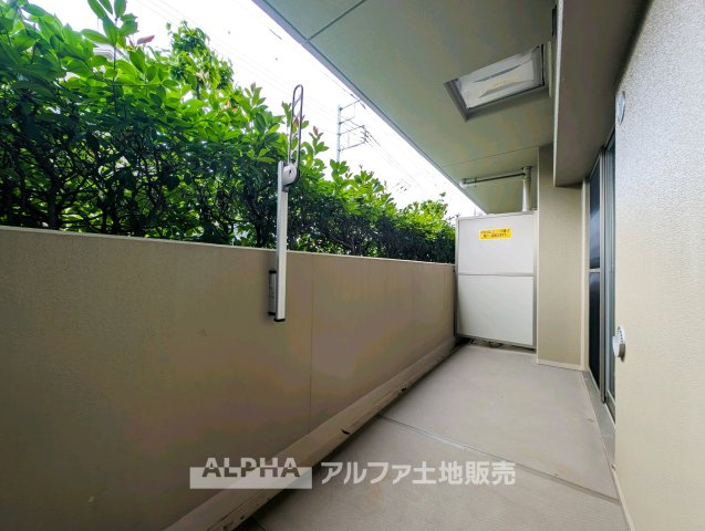 ネクステージ小平のバルコニー|バルコニーからの眺めを楽しみながら食事をしませんか