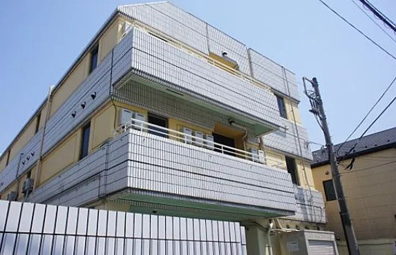 シンエイ第８東船橋マンションの外観