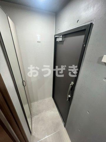 レピュア菊川駅前レジデンスの玄関