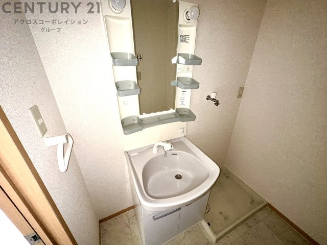 独立洗面化粧台付きでおすすめです！