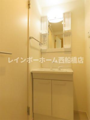 ガーデンfukuの独立洗面台