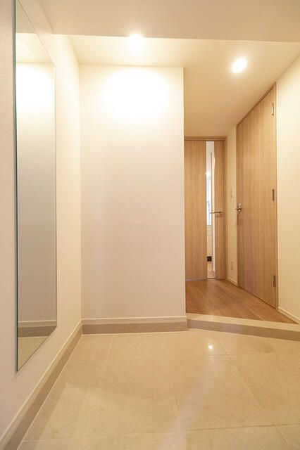 ＪＰ　ｎｏｉｅ　上野稲荷町の玄関
