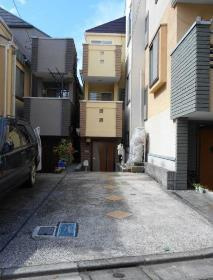 松原戸建の駐車場