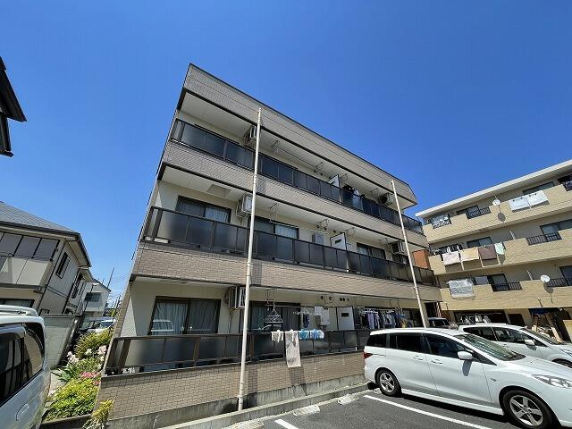 川崎市多摩区生田１丁目の賃貸マンションの外観