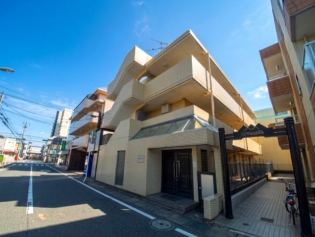 市川市相之川４丁目の賃貸マンションの外観